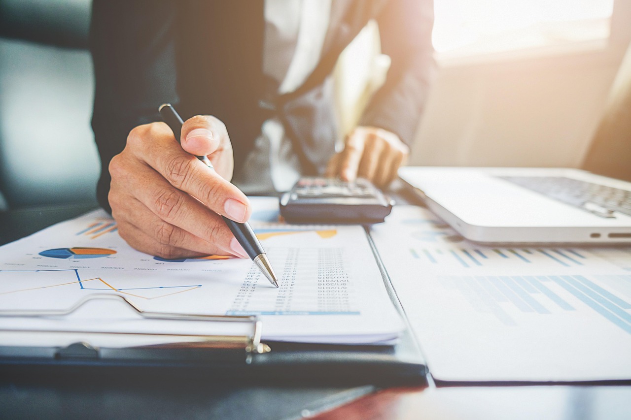ASESORIA FISCAL Y CONTABLE DE MOCEJON S.L.